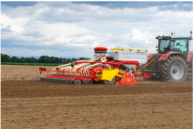 AEROSEM VT 5000 DD, the compact, soil conserving seed drill combination